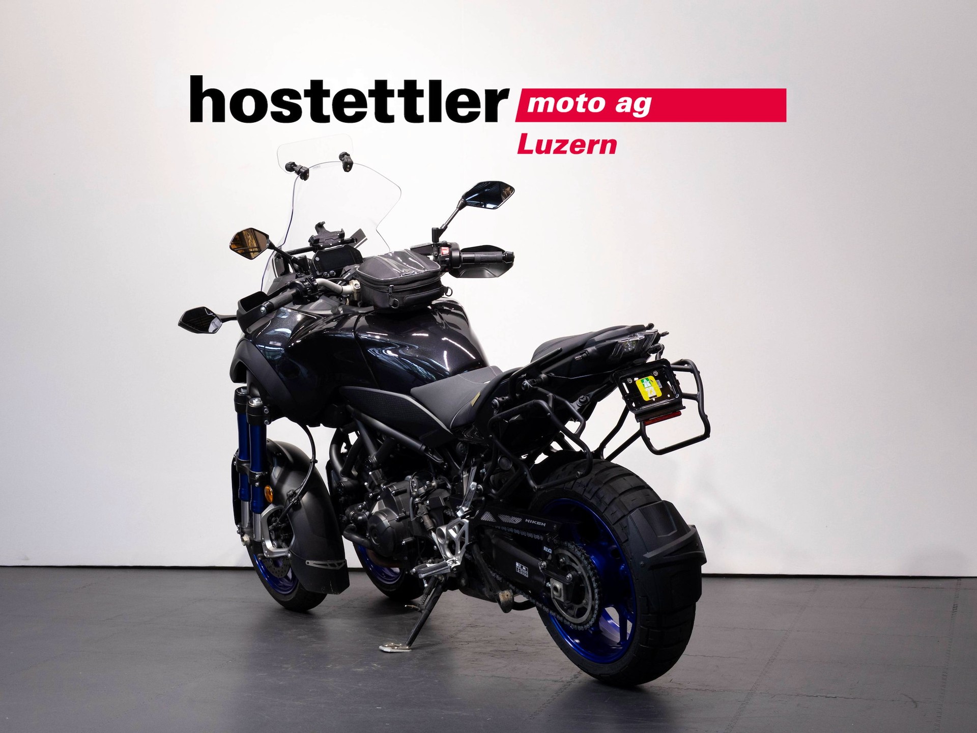 YAMAHA Niken-showroom-element-3