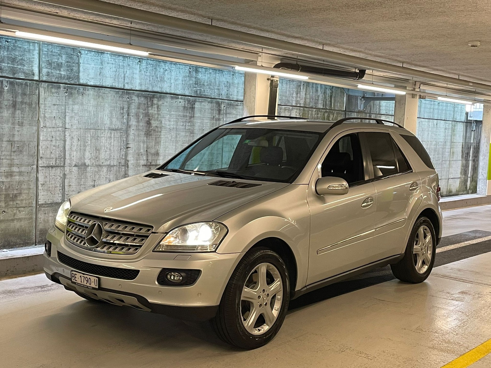 MERCEDES-BENZ ML 420 CDI 4Matic 7G-Tronic-showroom-element-1