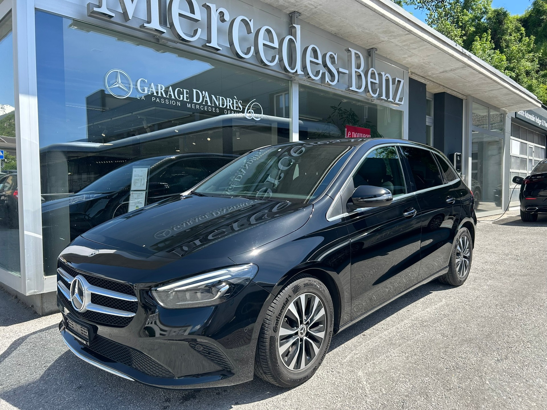 MERCEDES-BENZ B 180 Progressive 7G-DCT-image-0