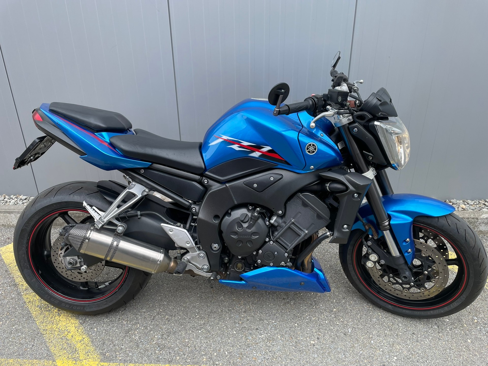 YAMAHA FZ1 N Power blue