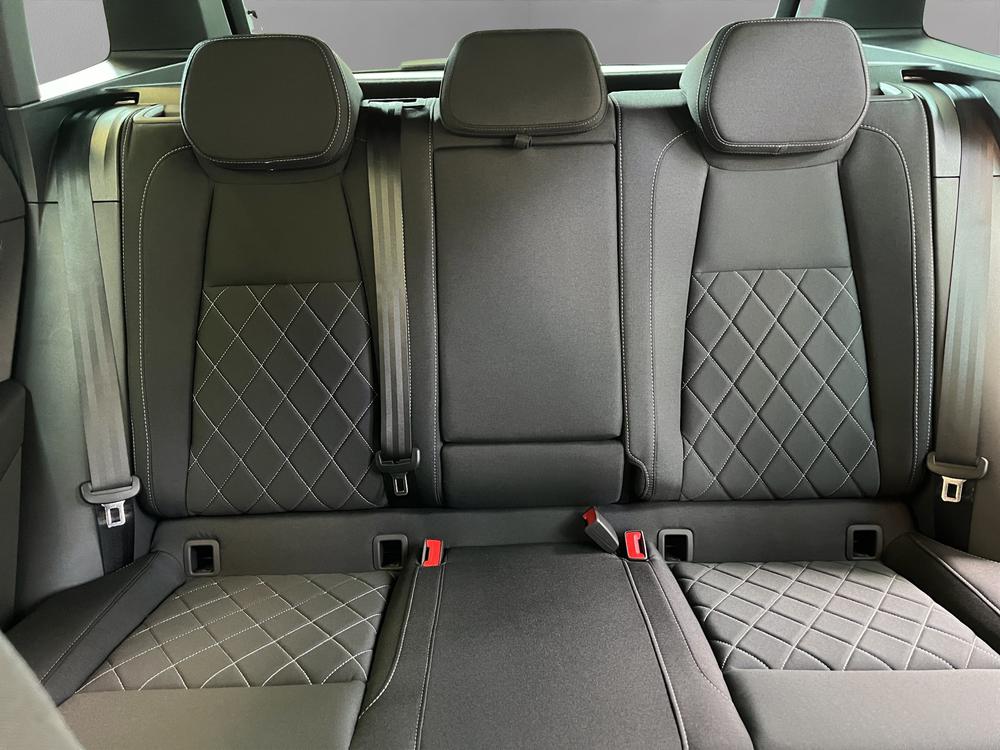 SKODA Karoq 1.5 TSI SportLine DSG-image-6