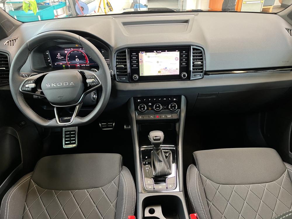 SKODA Karoq 1.5 TSI SportLine DSG-image-8
