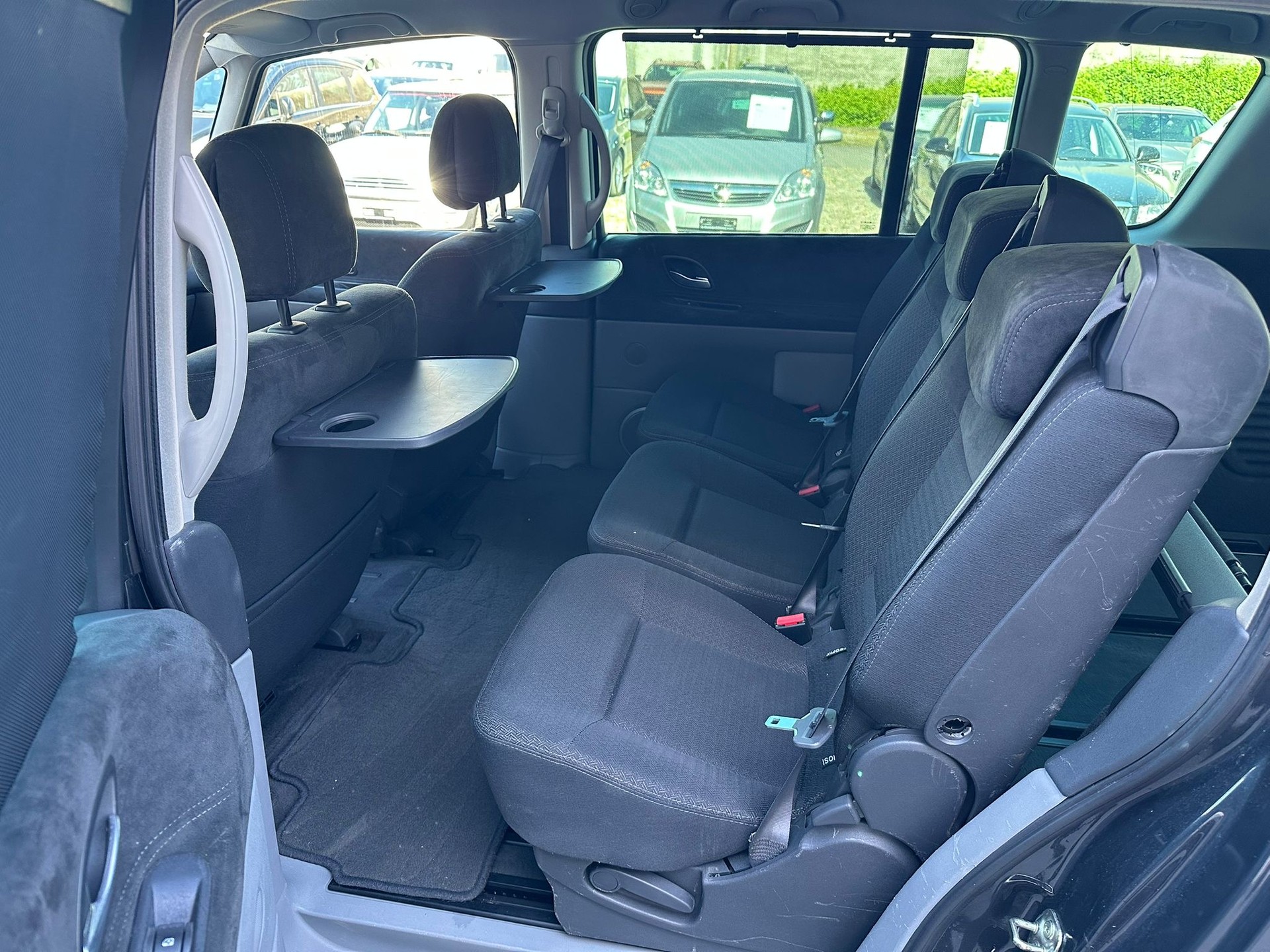 RENAULT Espace 2.0 Turbo Privilège-image-9