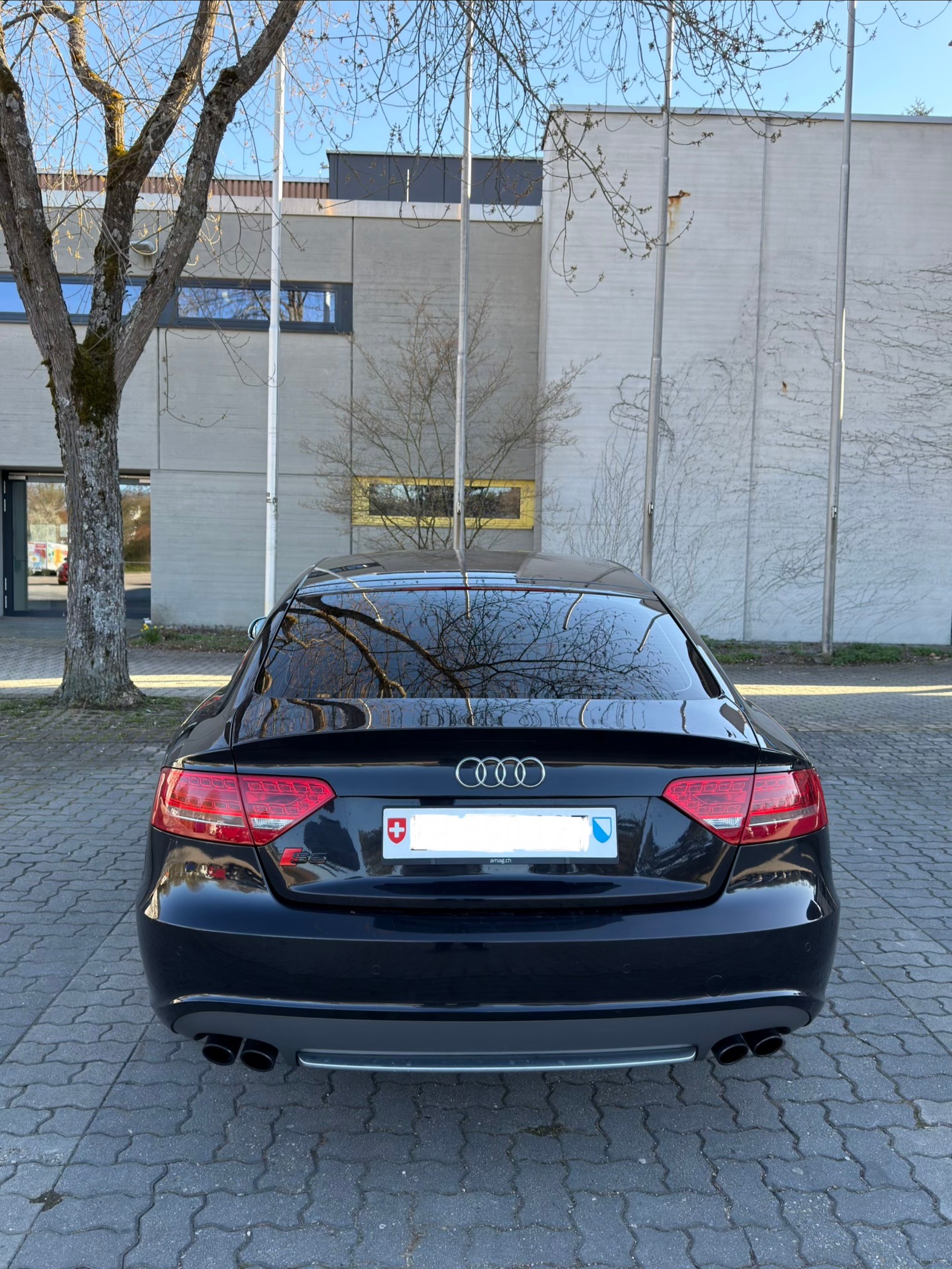 AUDI 3.0 V6 TFSI quattro S-Tronic-image-3