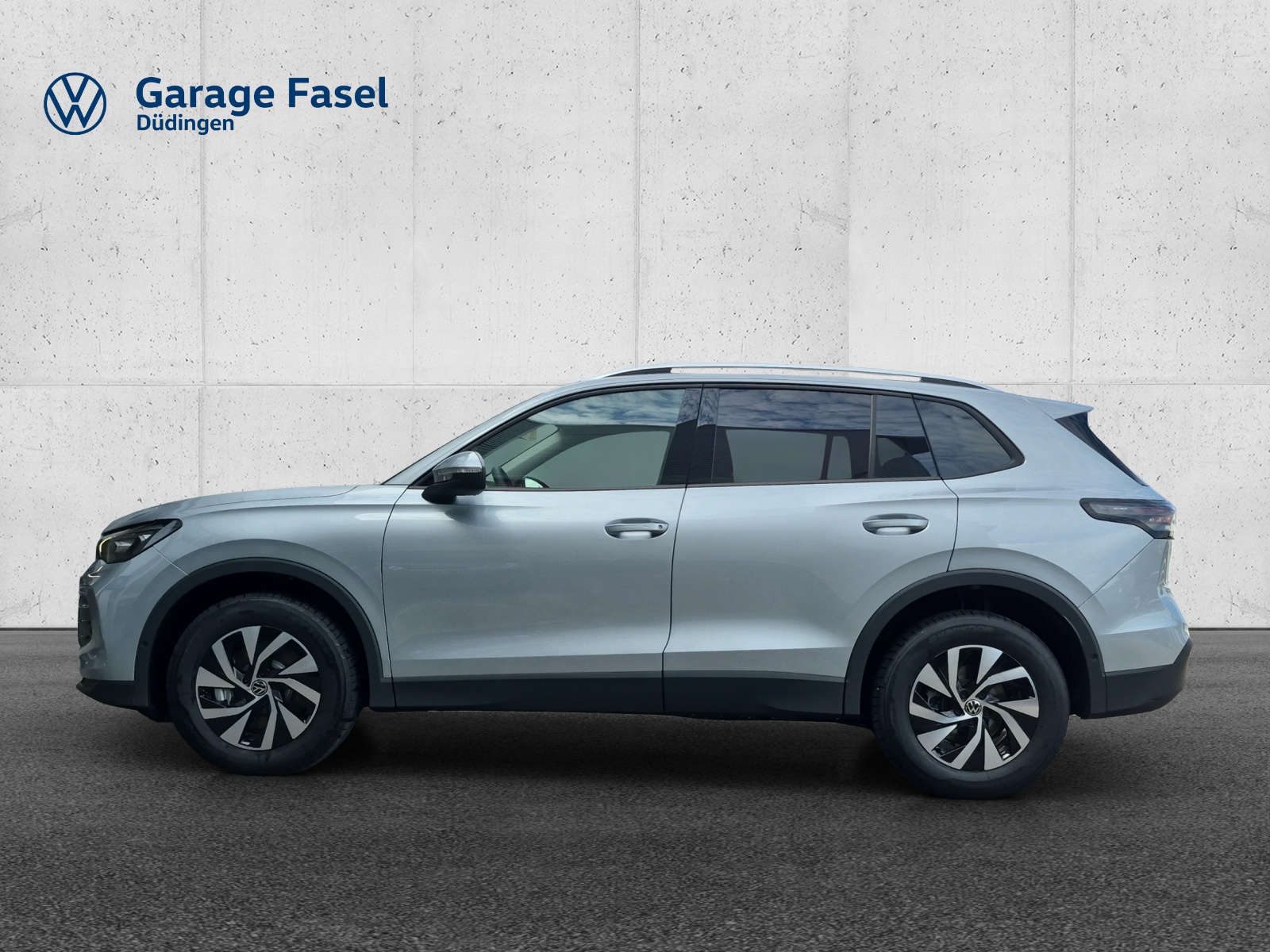 VW Tiguan 2.0 TSI DSG United 4Motion-image-1
