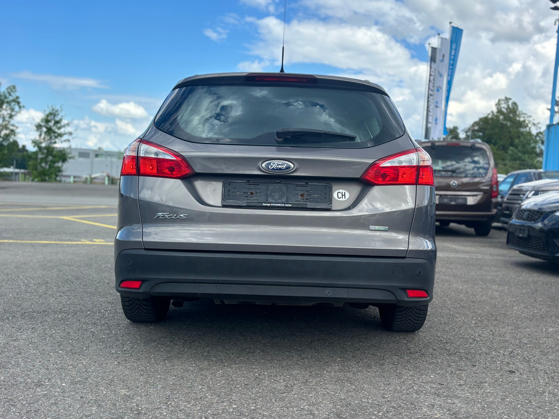 FORD Focus 1.0 SCTi Titanium-image-4