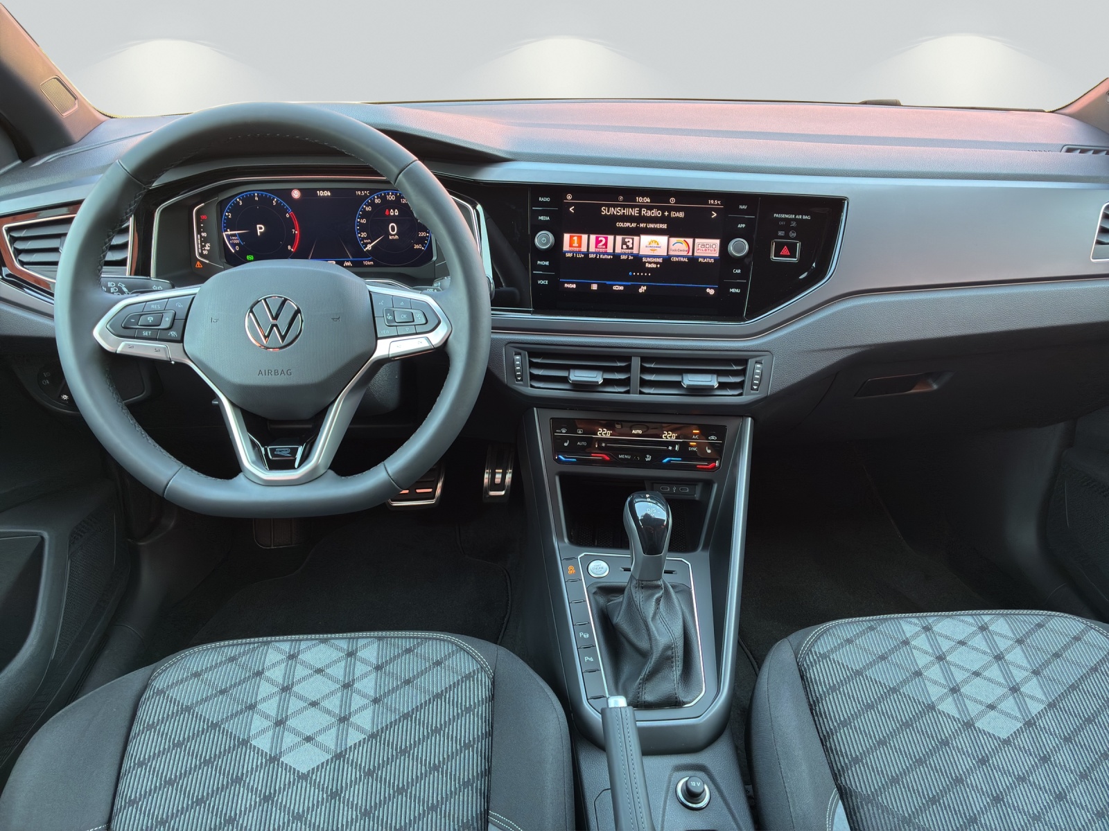 VW Polo 1.0 TSI R-Line DSG-image-6