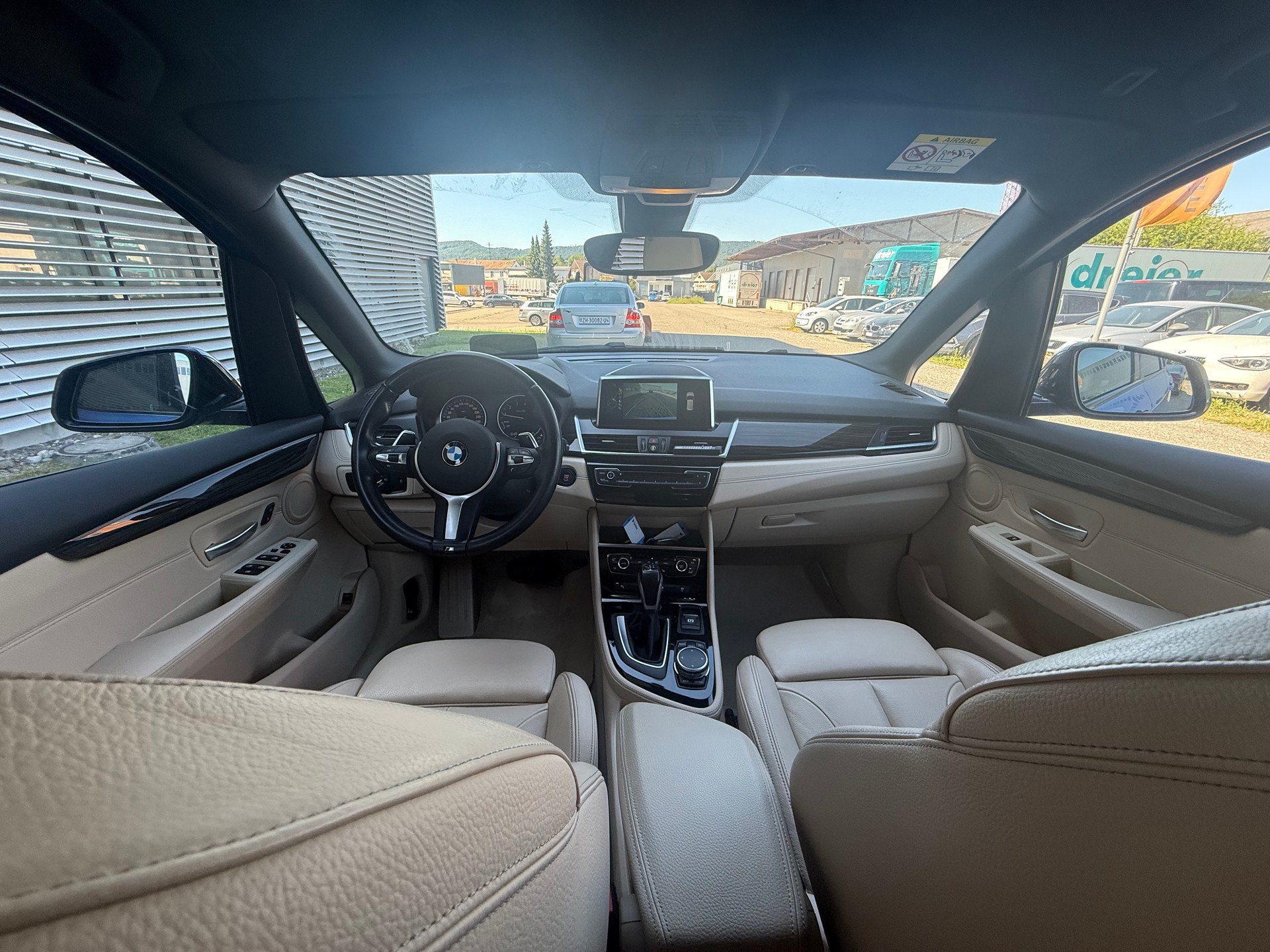 BMW 225i xDrive Active Tourer M Sport Steptronic-image-11