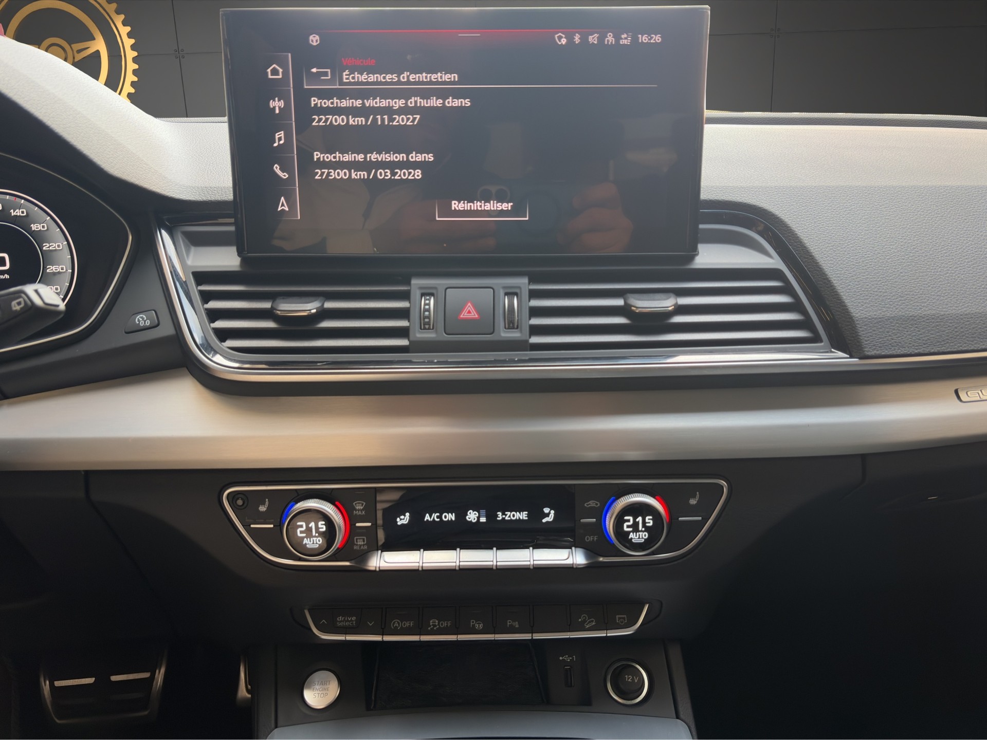 AUDI Q5 Sportback 40 TDI Blackedition quattro S-tronic-image-22
