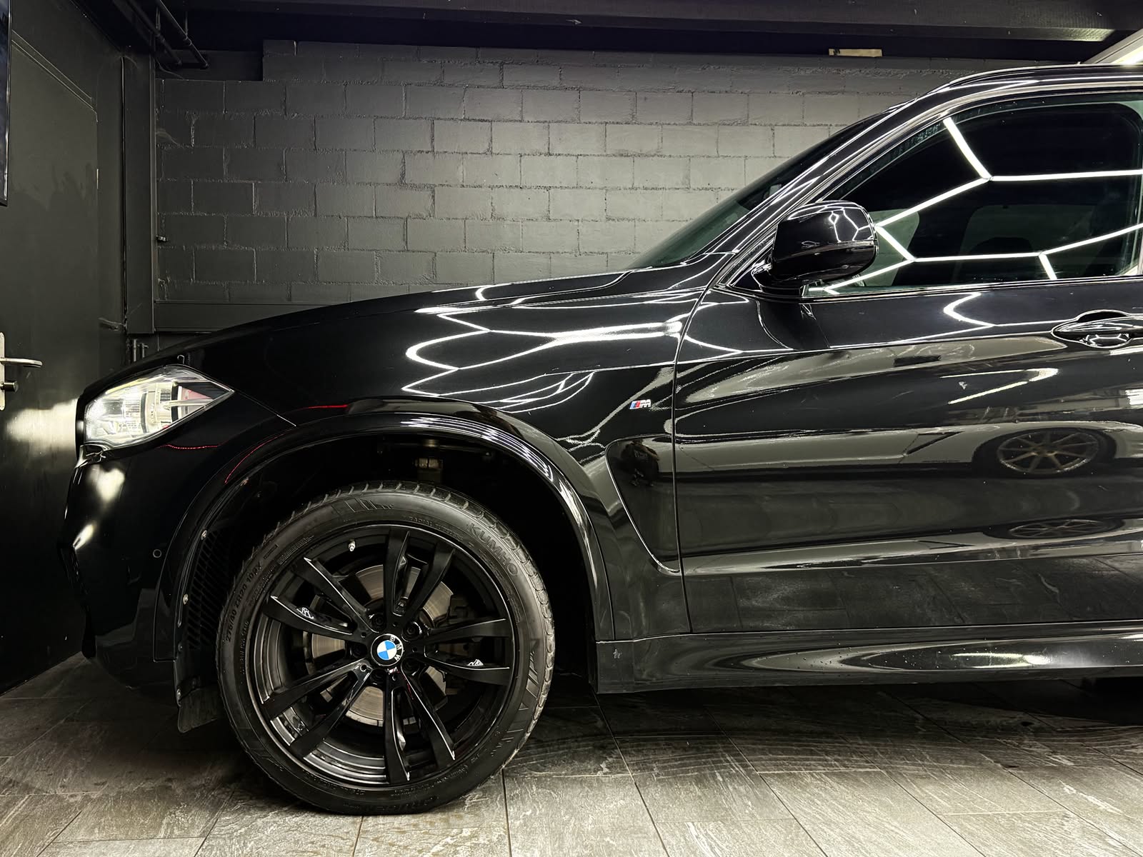 BMW X5 xDrive 40d Steptronic M-Sport *7 Plätzer*-image-5
