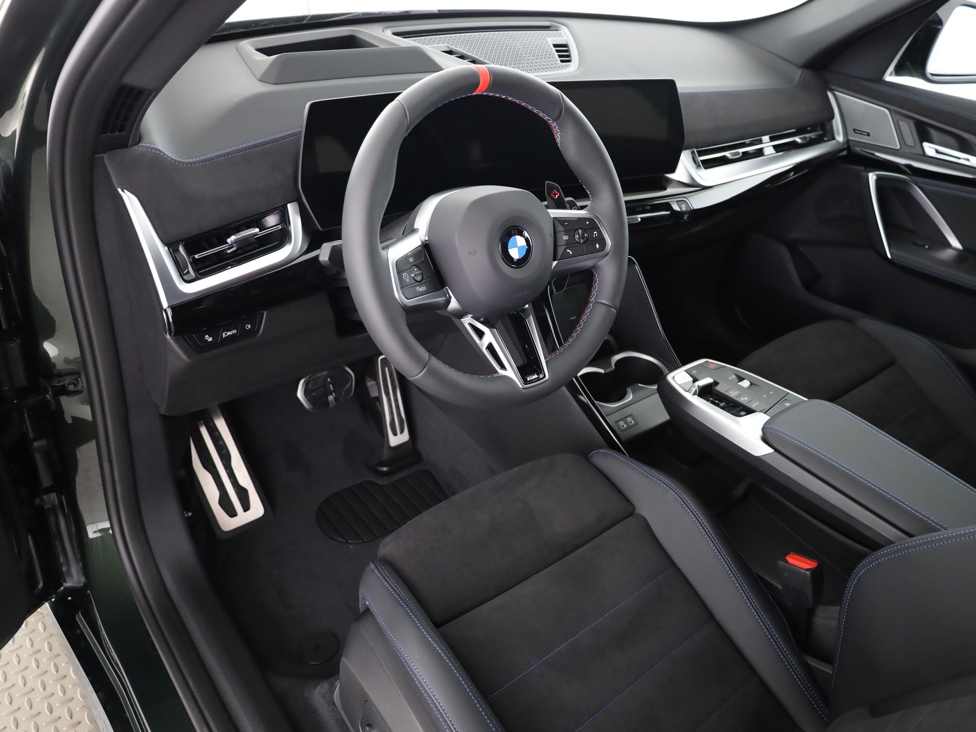 BMW X1 M35i-image-10