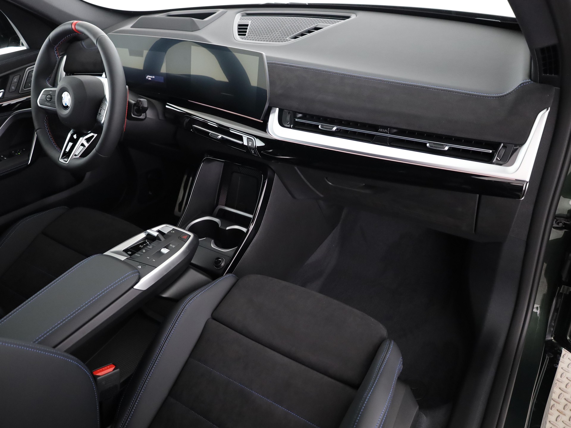 BMW X1 M35i-image-15