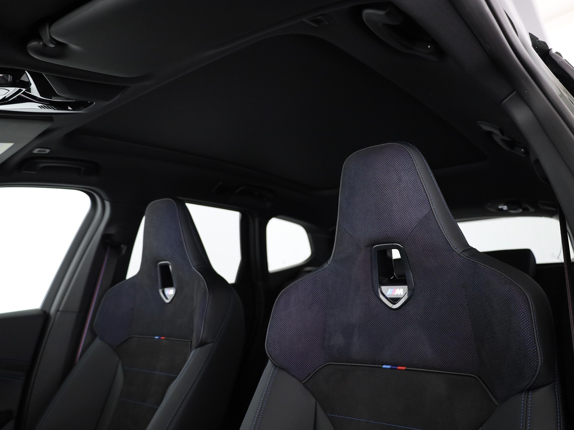 BMW X1 M35i-image-8