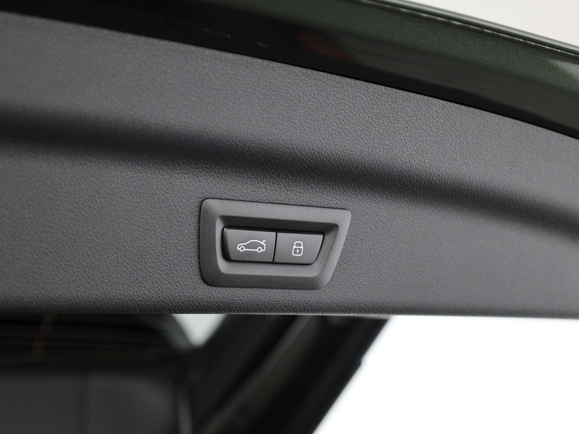 BMW X1 M35i-image-13