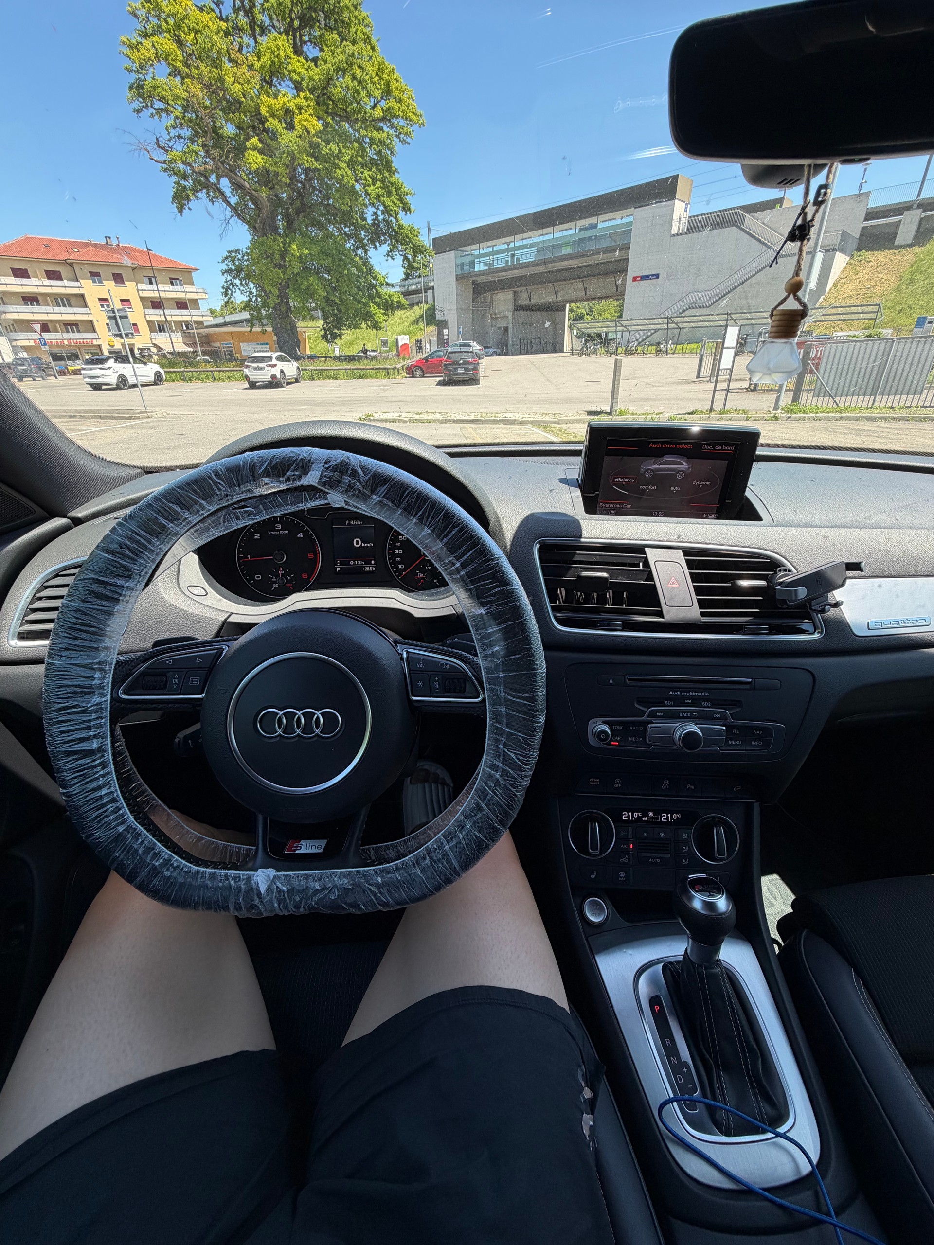 AUDI 2.0 TDI Quattro-image-2