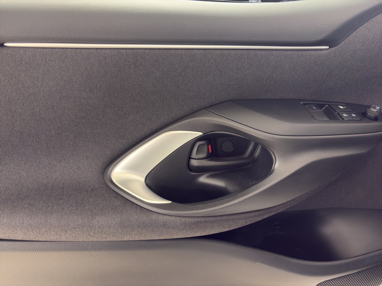 Image TOYOTA YARIS Yaris 1.5 Comfort e-CVT