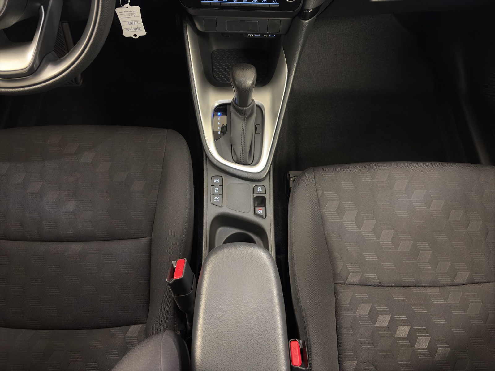 Image TOYOTA YARIS Yaris 1.5 Comfort e-CVT