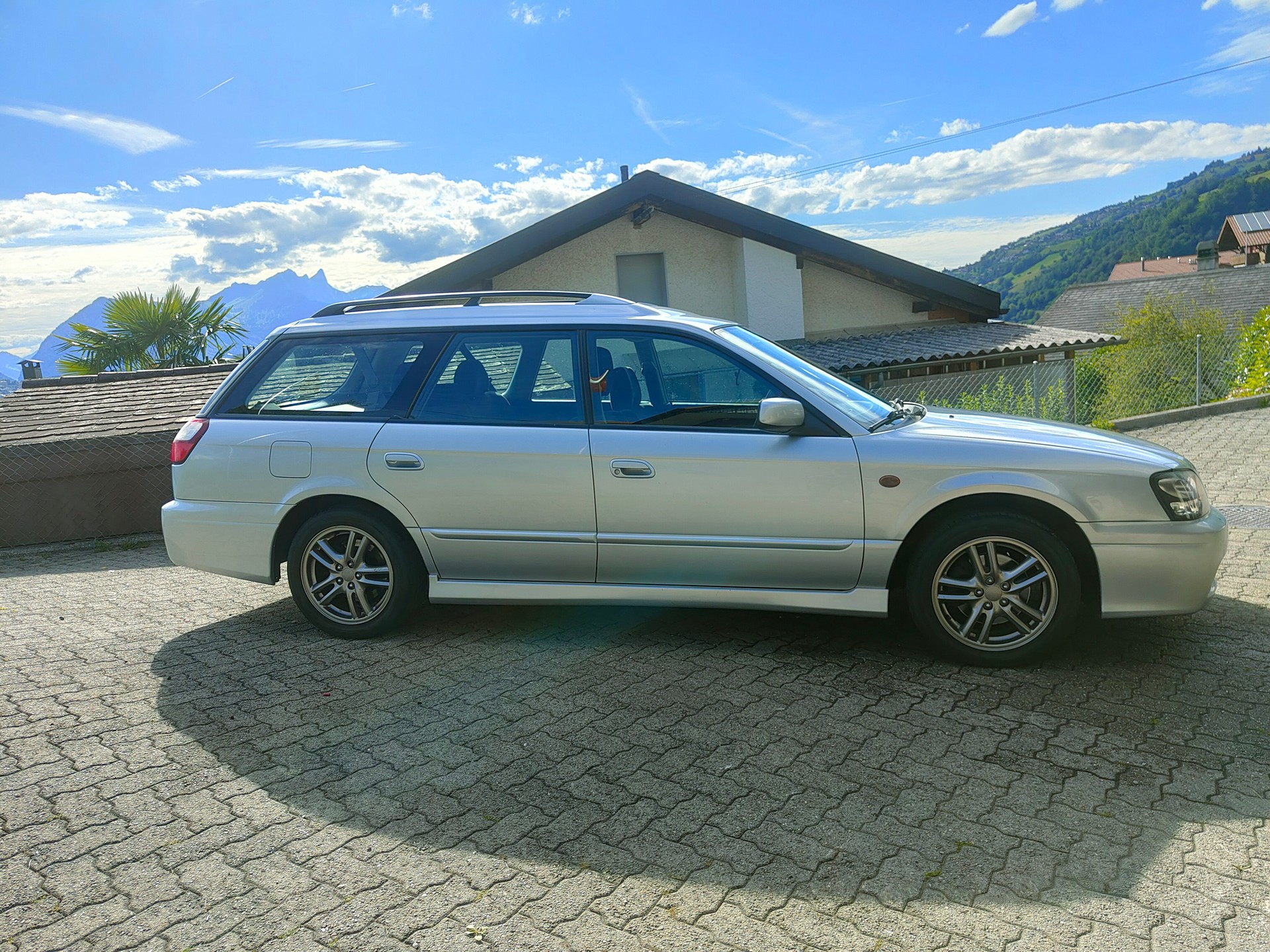 SUBARU Legacy 2.5 Classic A-image-2