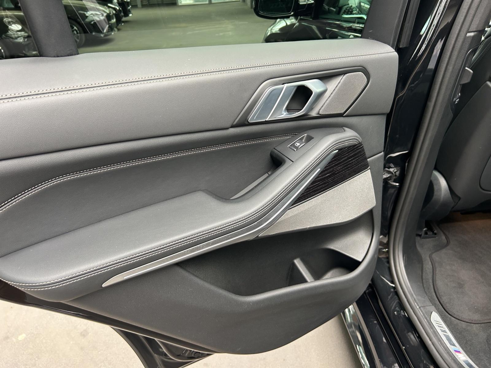 BMW X5 50e xDrive SAG-image-19