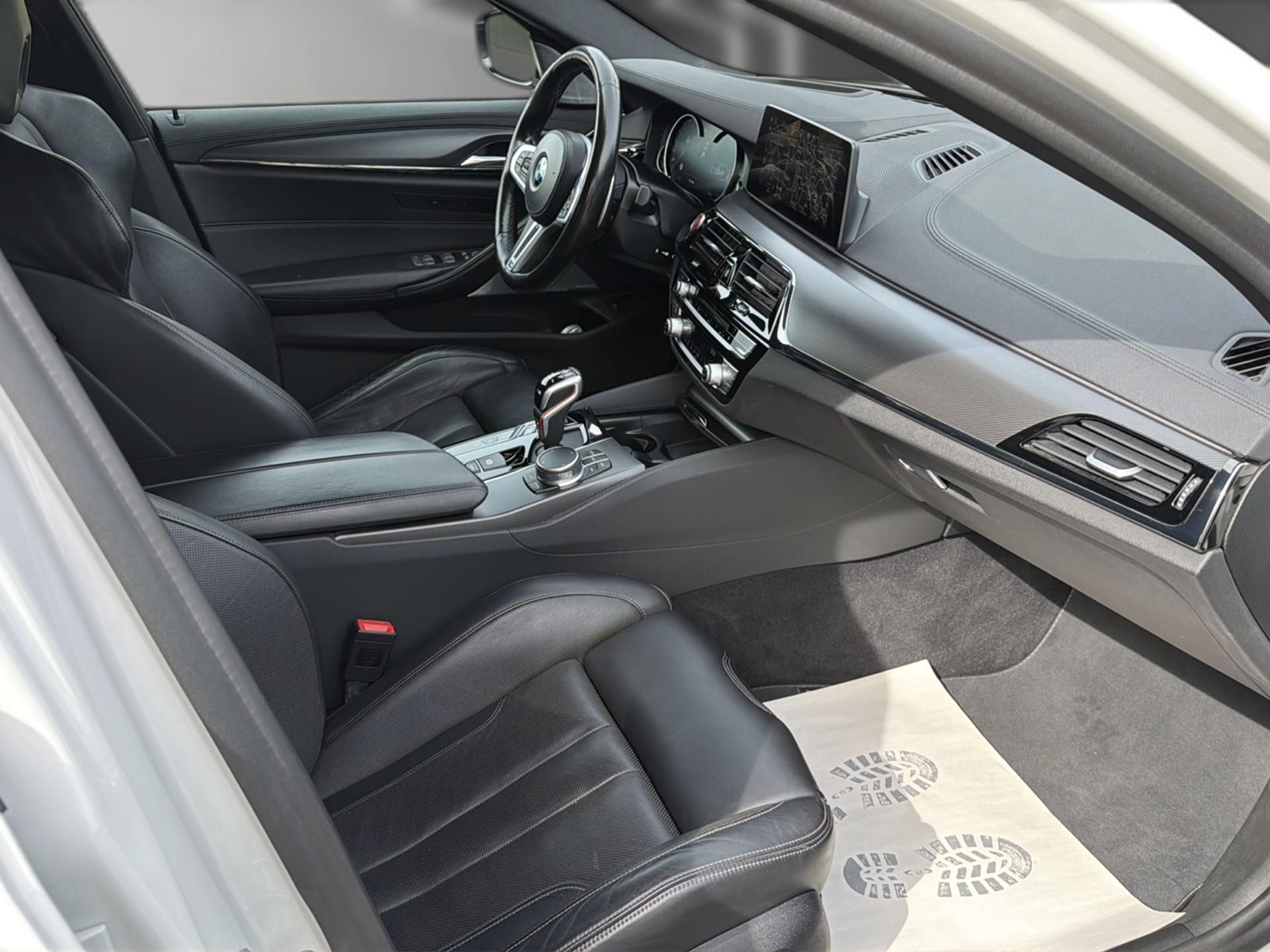 BMW M5 xDrive Competition Drivelogic-image-13