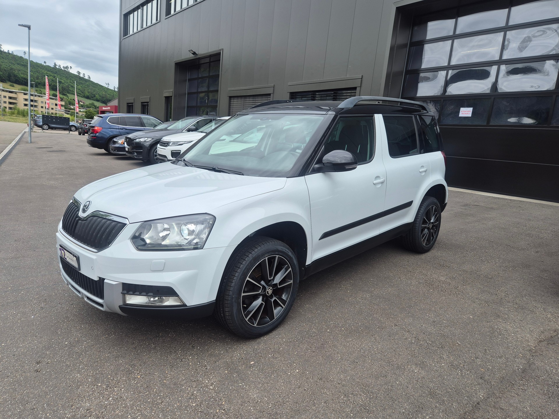 SKODA Yeti 1.8 TSI Elegance 4x4 DSG-image-0