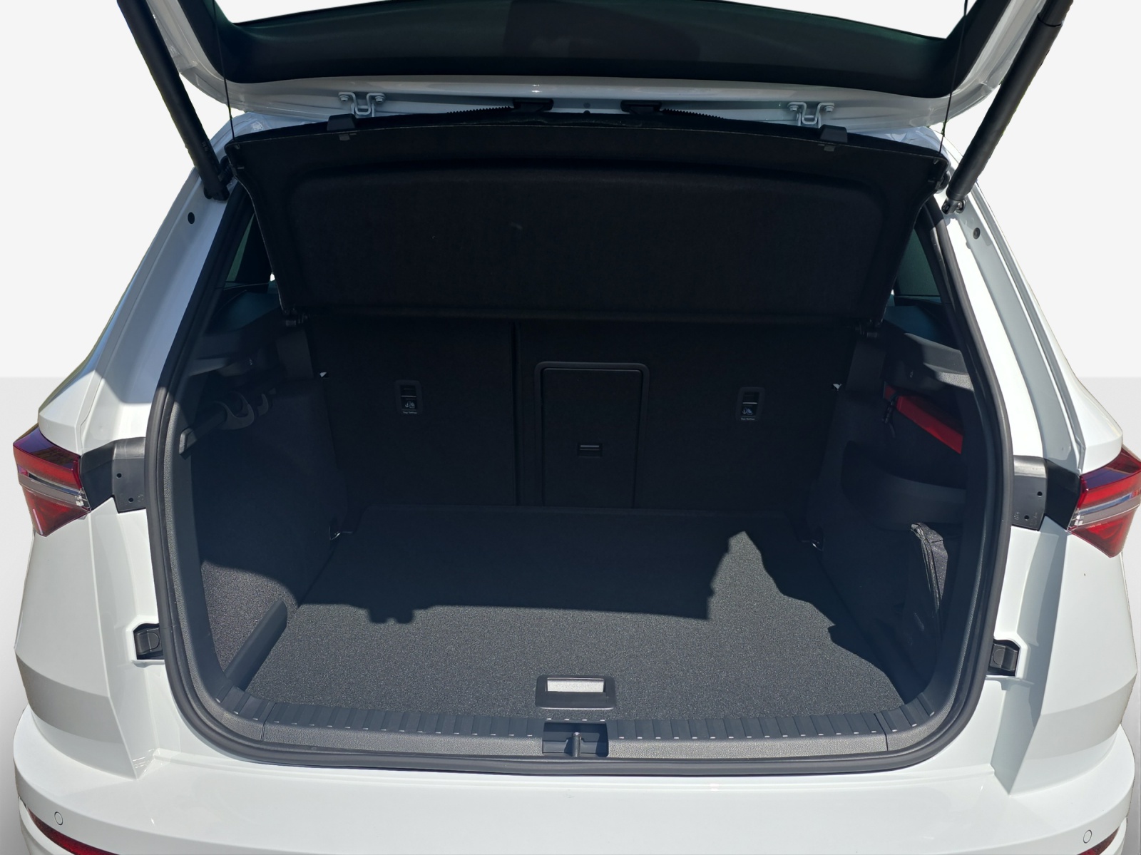 SKODA Karoq 2.0 TSI SportLine 4x4 DSG-image-12