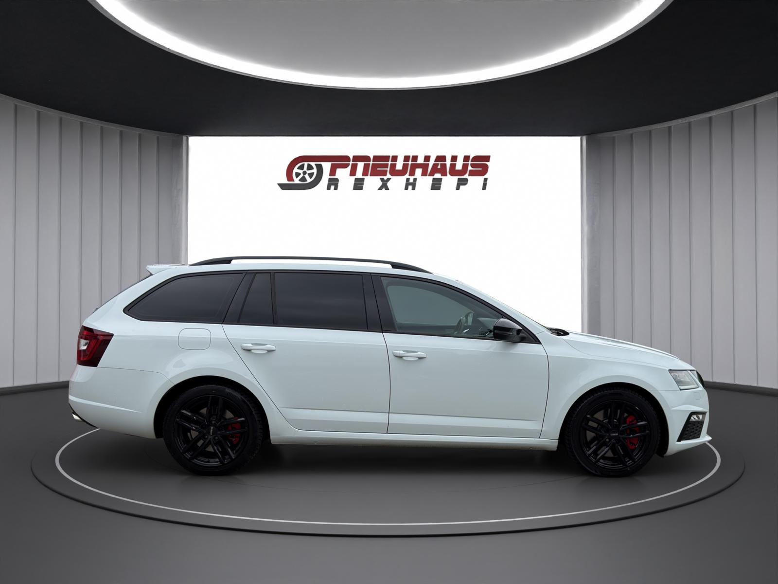 SKODA Octavia Combi 2.0 TSI RS DSG-image-6