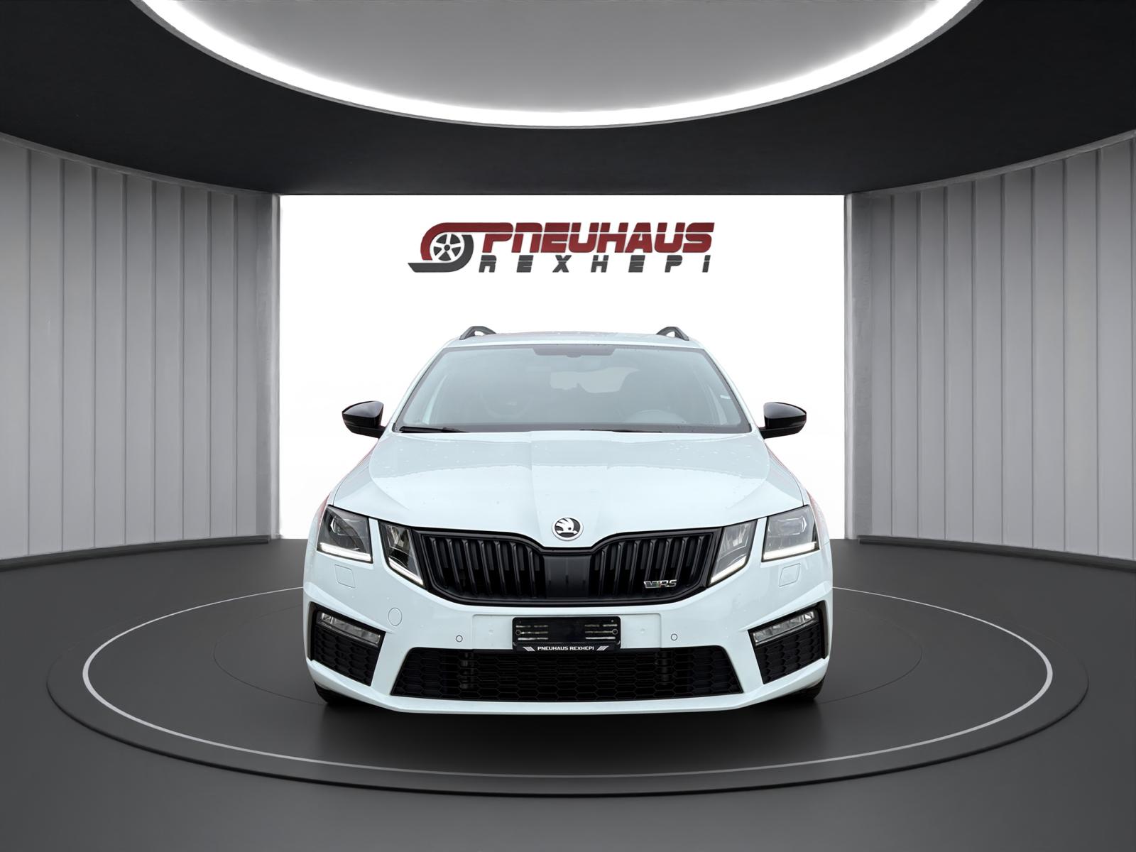 SKODA Octavia Combi 2.0 TSI RS DSG-image-1