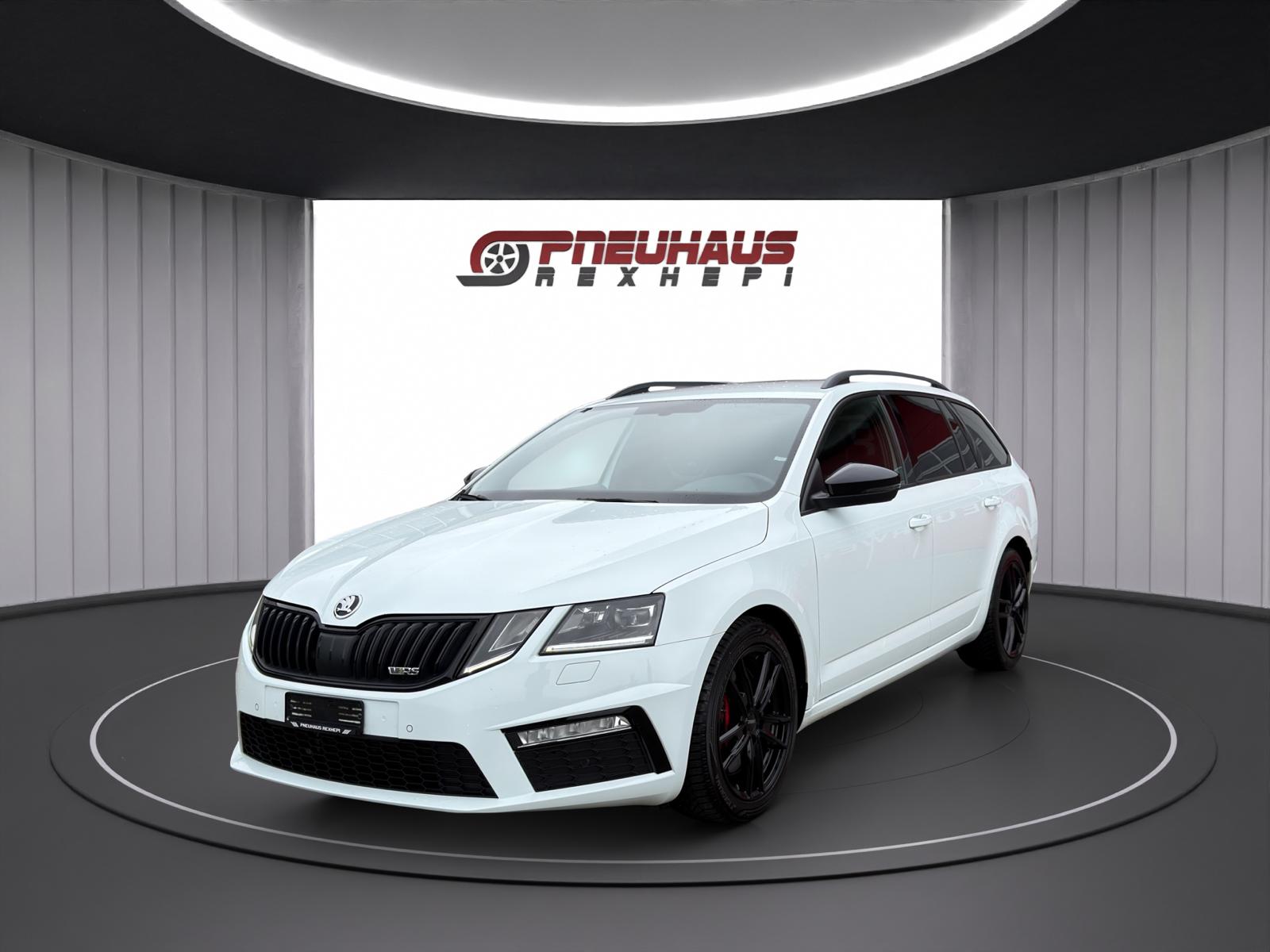 SKODA Octavia Combi 2.0 TSI RS DSG-image-0