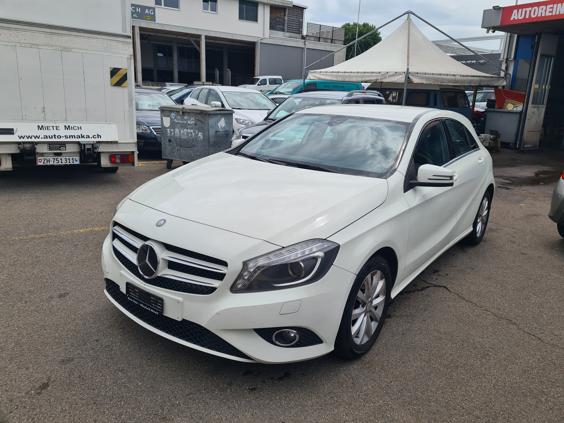 MERCEDES-BENZ A 180 Style 7G-DCT-image-5