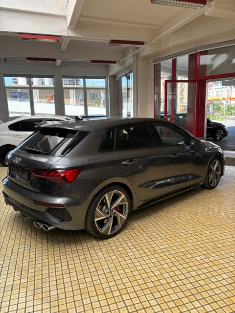 AUDI S3 Sportback 2.0 TFSI quattro S-tronic-image-1