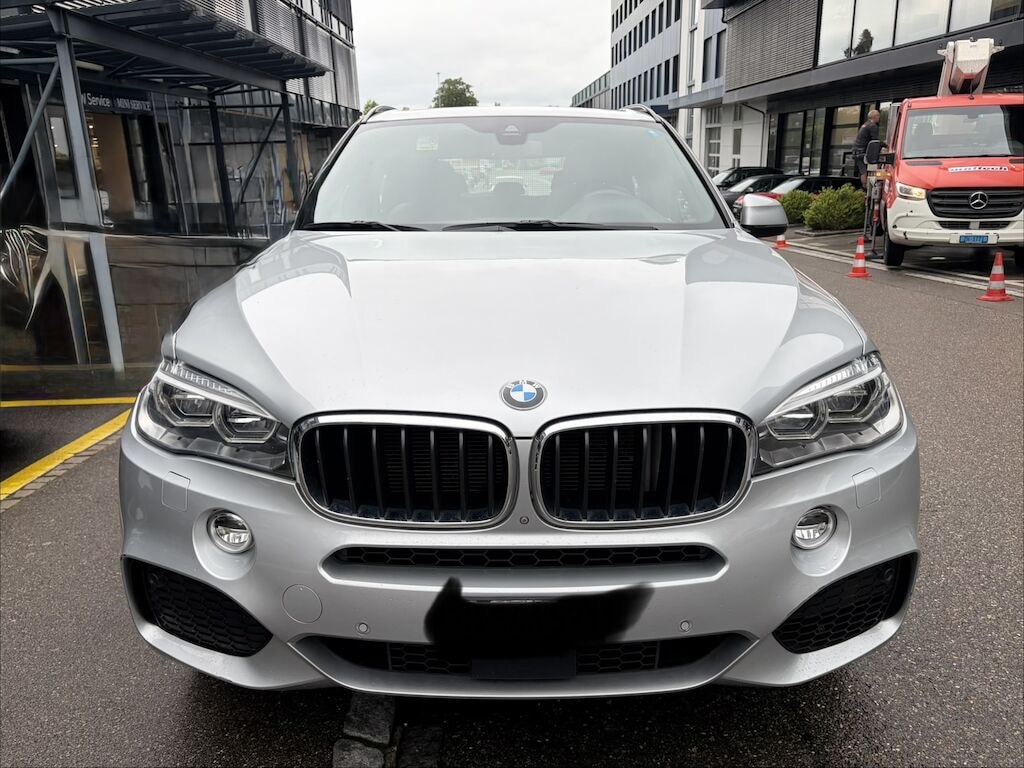 BMW X5 xDrive 30d Steptronic-image-1