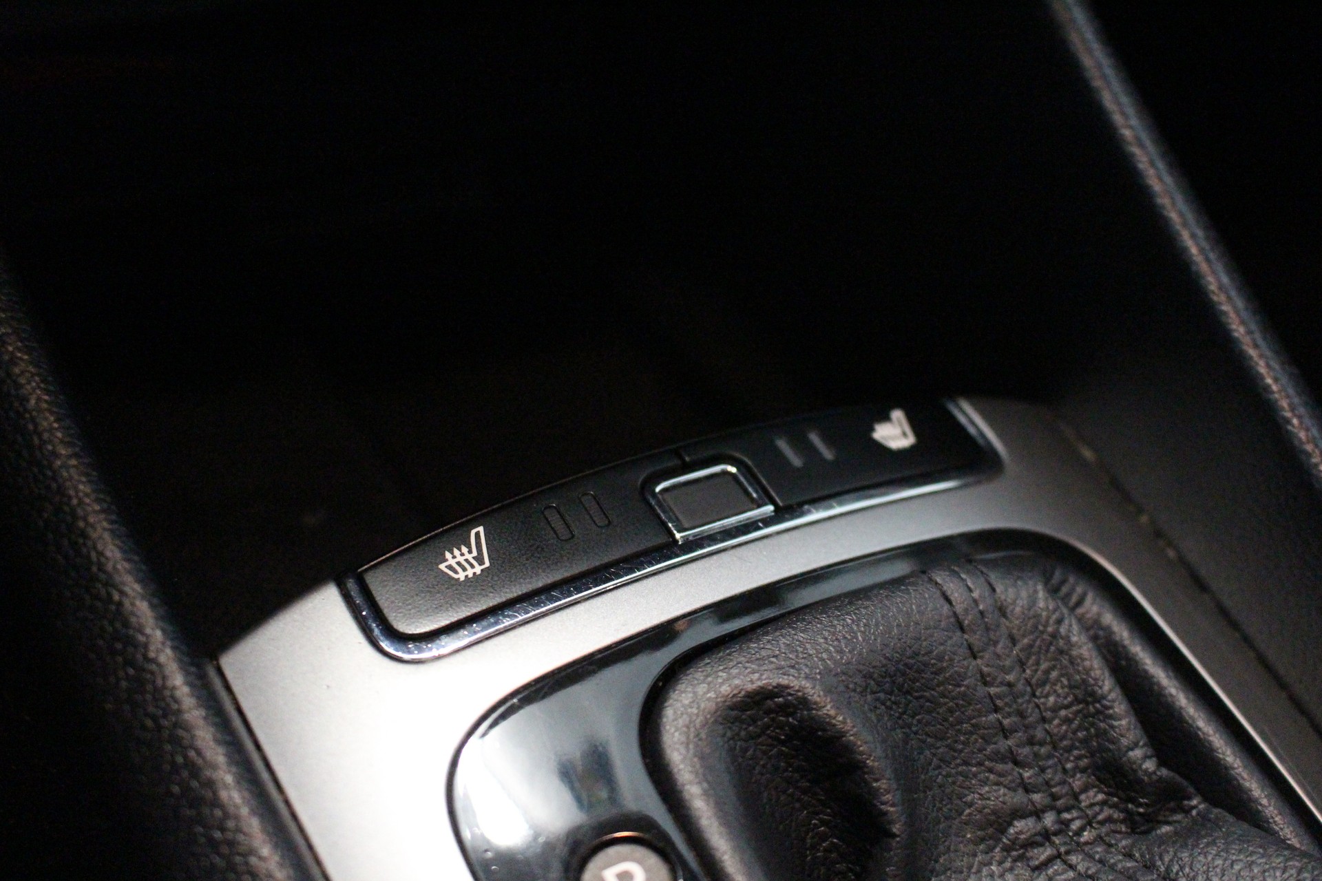 KIA Rio 1.4 CVVT Style-image-15