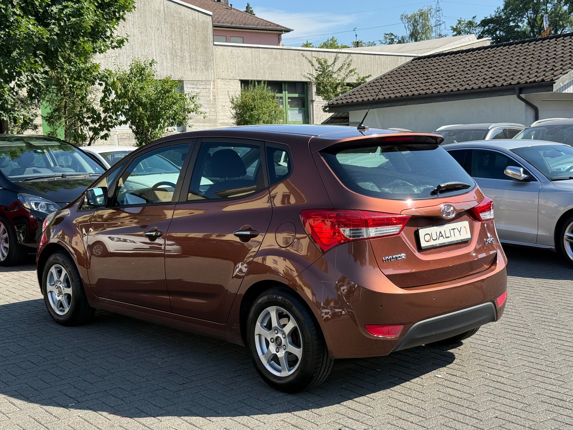 HYUNDAI iX20 1.6 Premium-image-5
