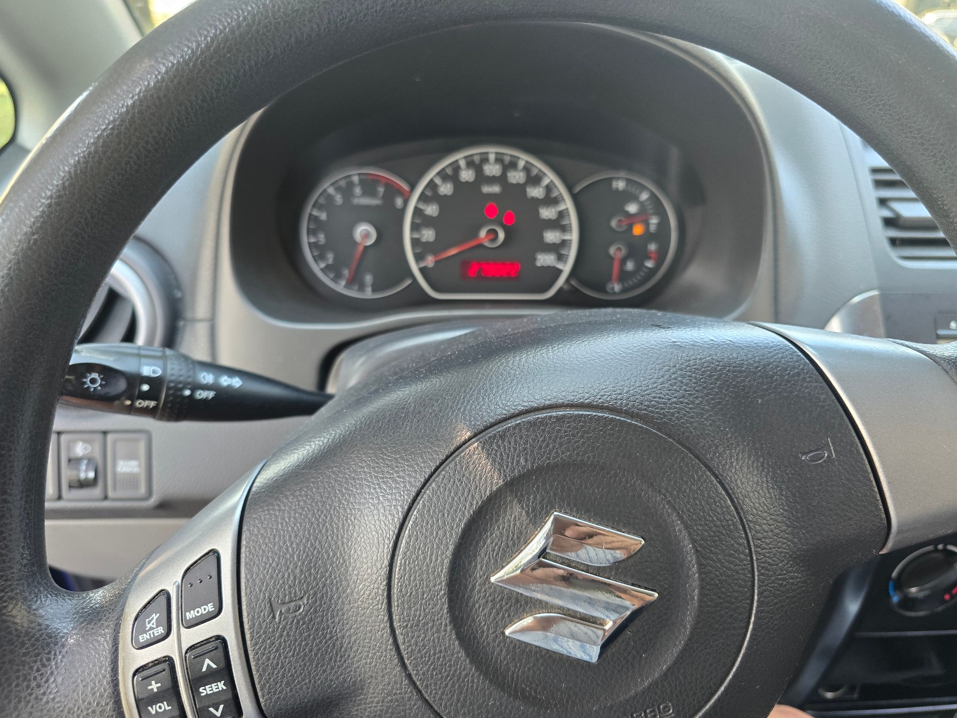 SUZUKI SX4 1.6 16V GL Top 4WD-image-13