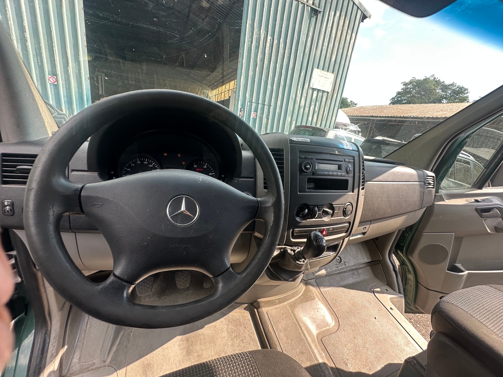 MERCEDES-BENZ Sprinter 313 CDI Standard-image-10