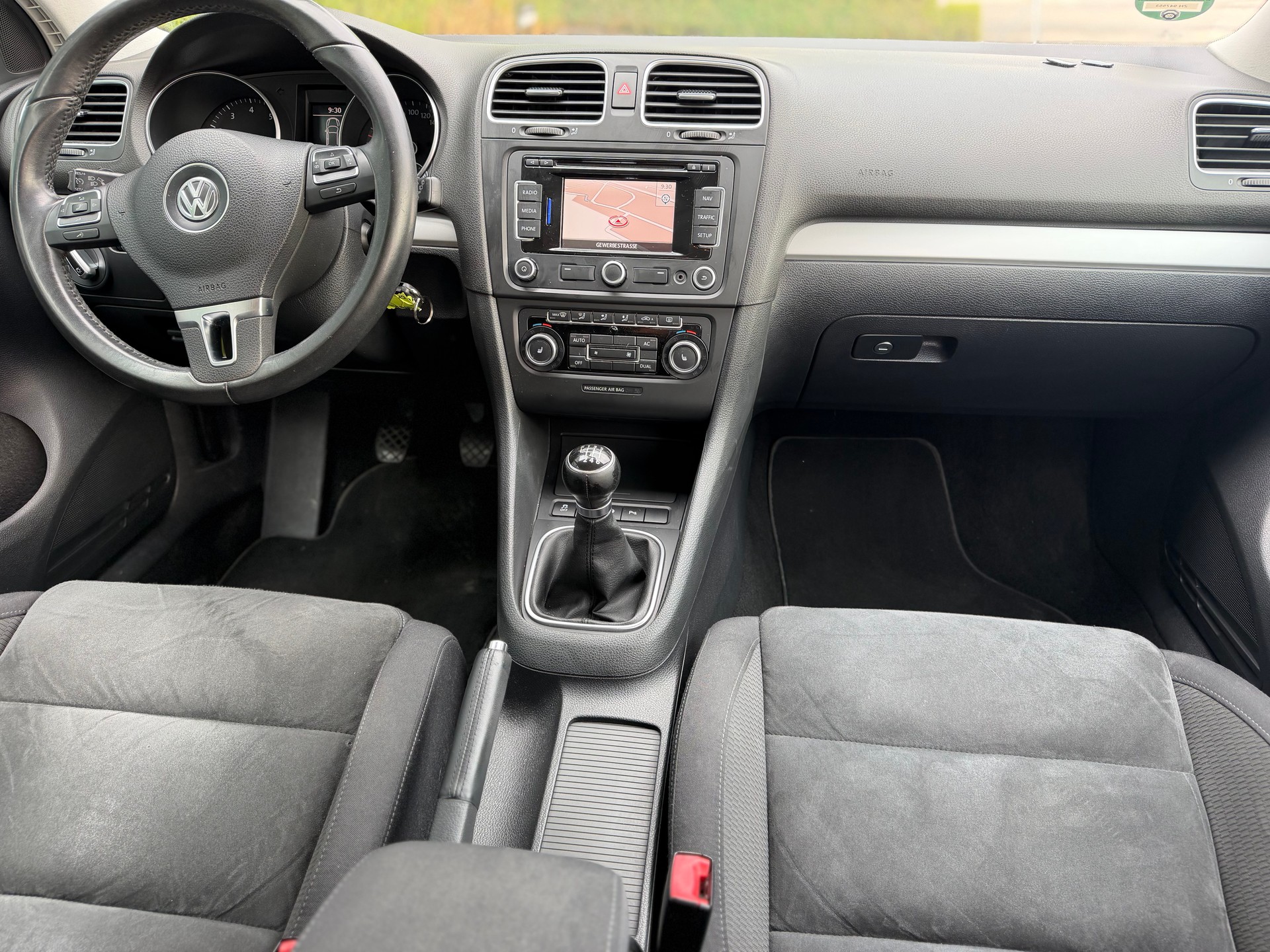 VW Golf 1.4 TSI Team-image-12