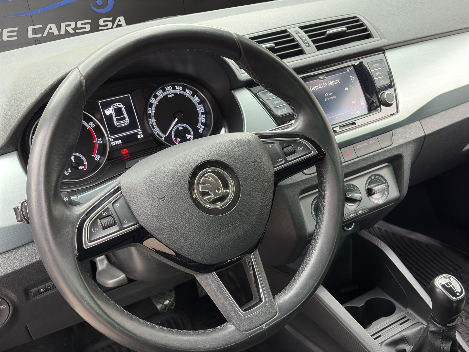 SKODA Fabia 1.0 TSI Ambition-image-8