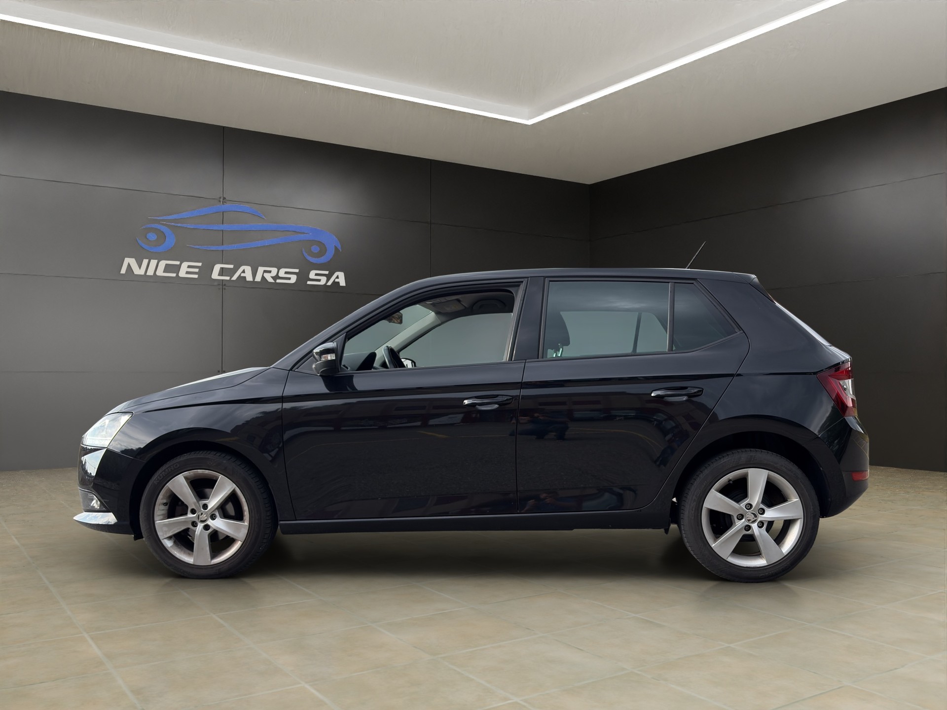 SKODA Fabia 1.0 TSI Ambition-image-4