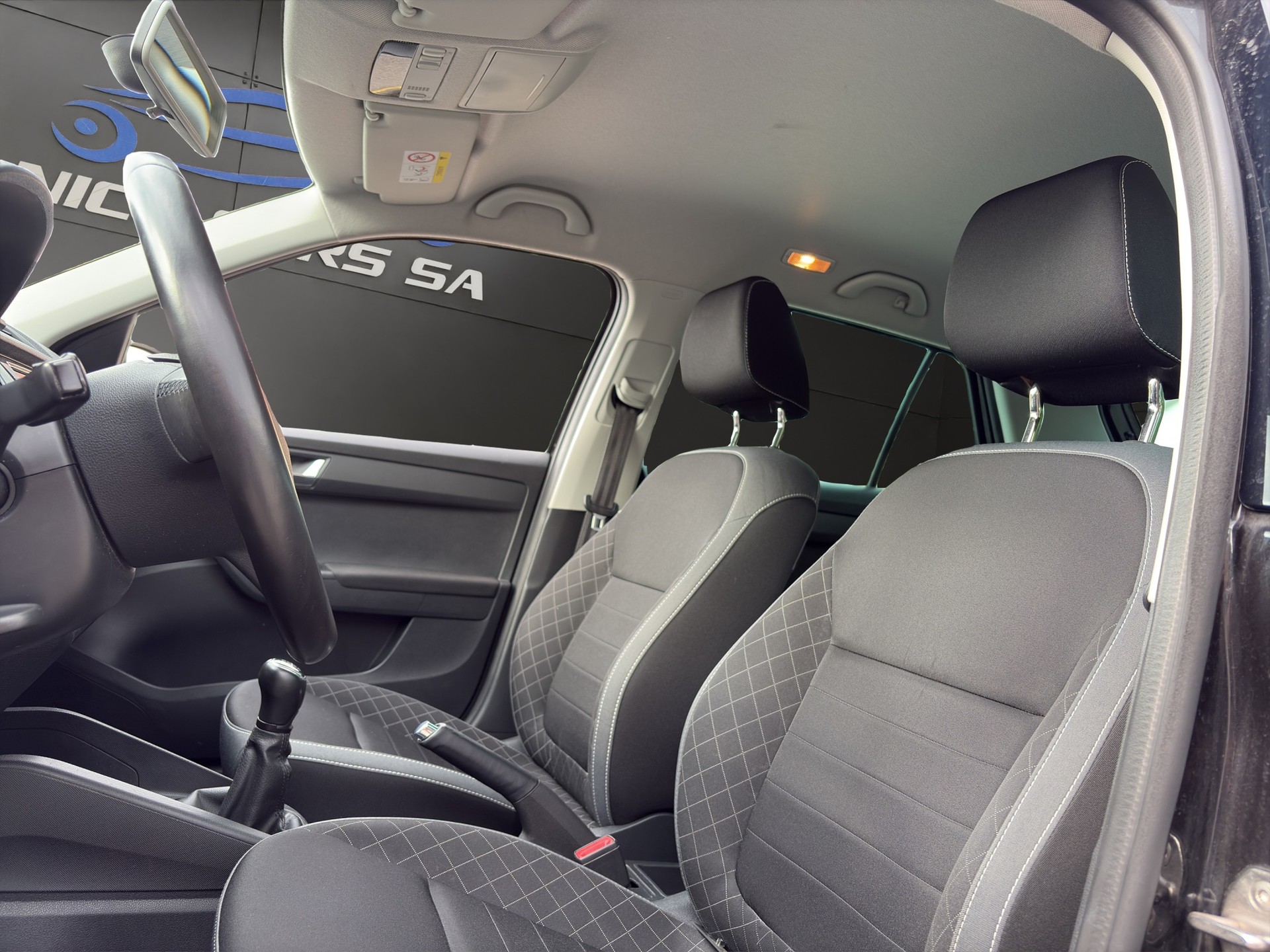 SKODA Fabia 1.0 TSI Ambition-image-13