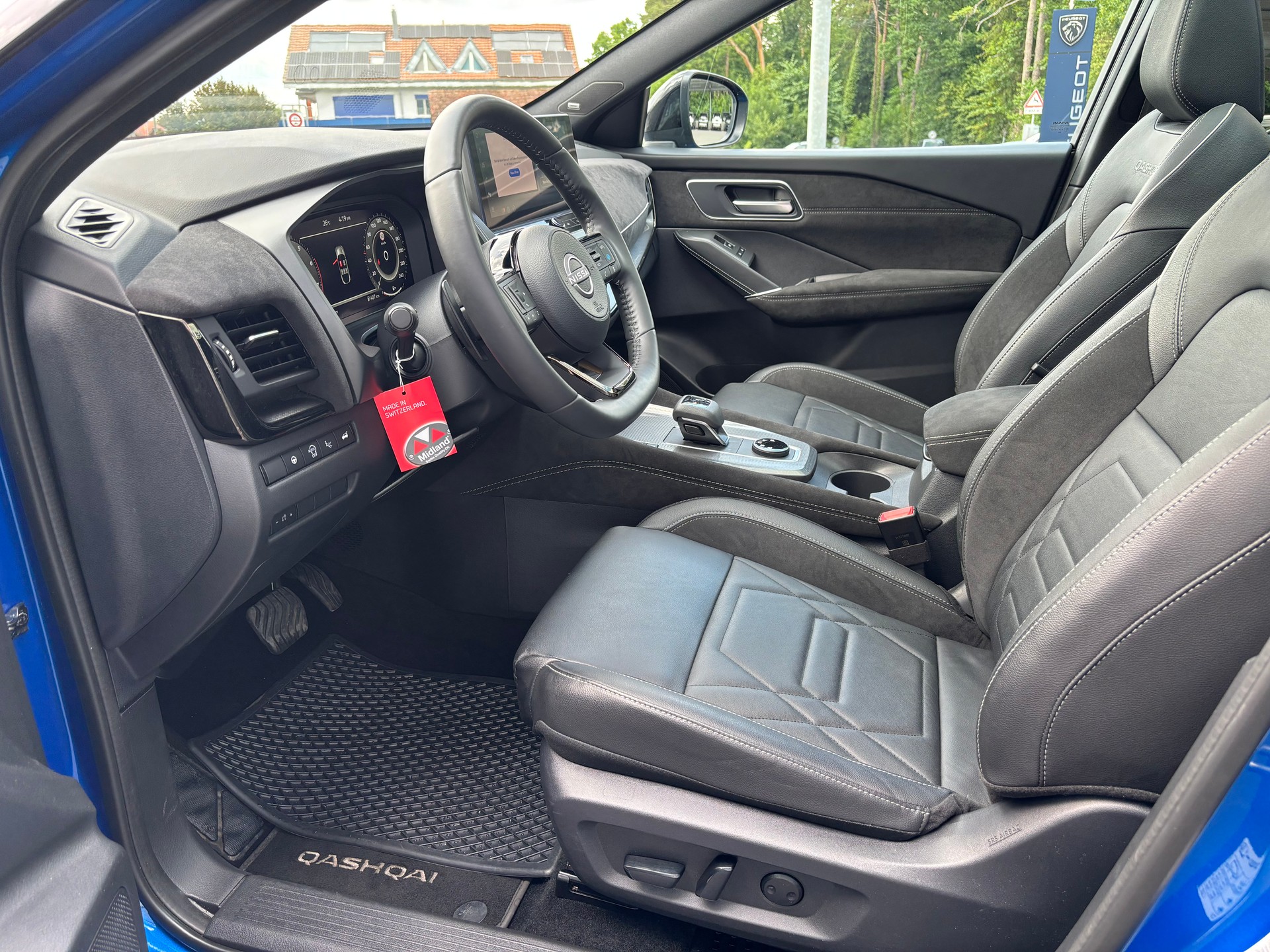 NISSAN Qashqai 1.3 MHEV N-Design 4x4-image-10