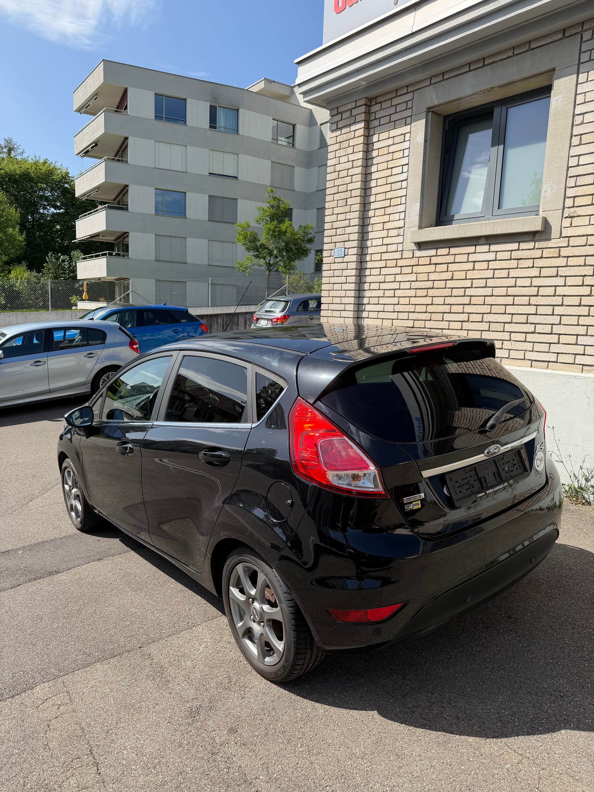 FORD Fiesta 1.0 SCTi Titanium-image-2
