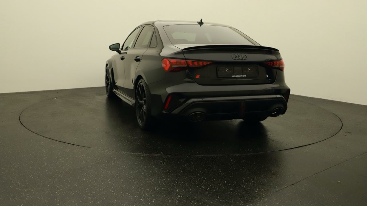 AUDI RS3 Limousine 2.5 TSI quattro S-tronic-showroom-element-3
