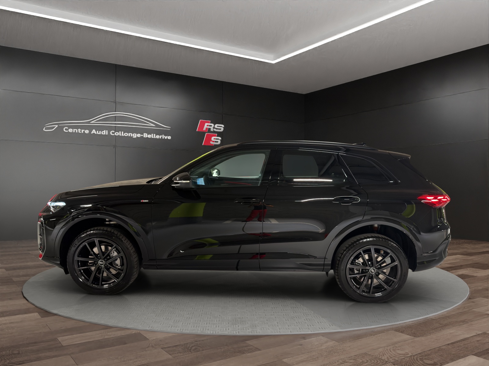 AUDI Q5 TFSI quatto 150 kW S-tronic-image-19