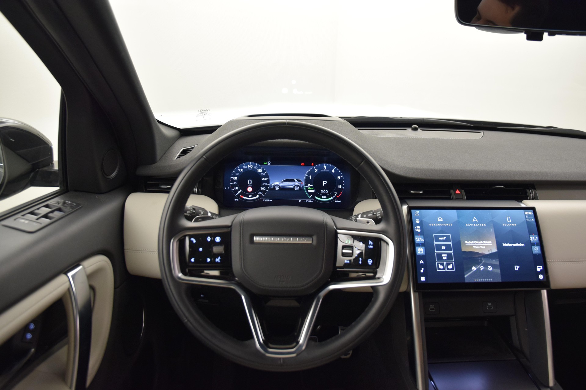 LAND ROVER Discovery Sport 1.5 T 300e Dynamic HSE-image-25