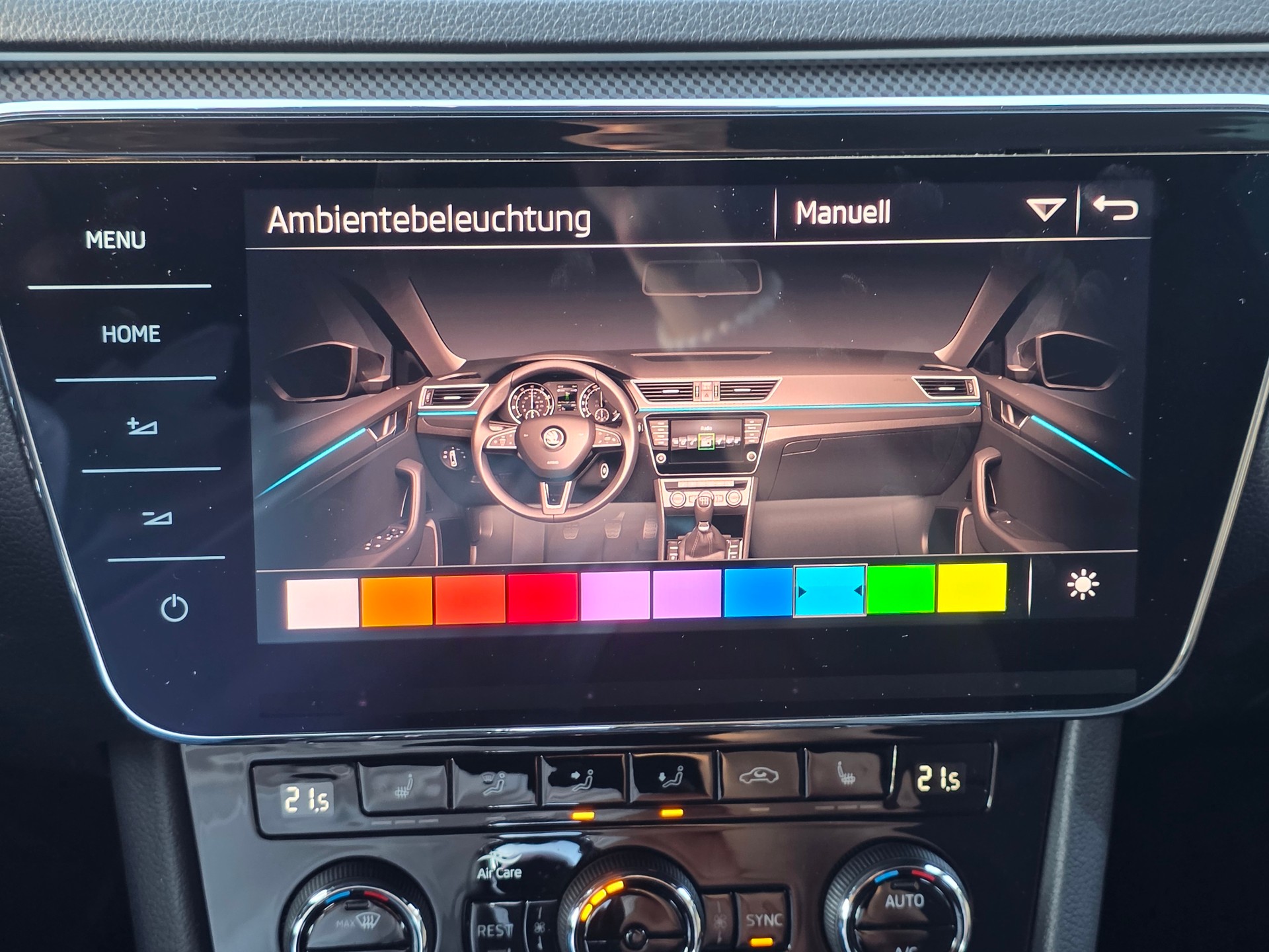 SKODA Superb 2.0 TDi SportLine+ 4x4 DSG ** VOLLAUSSTATTUNG -EL.AHK -APPLE CARPLAY -CANTON SOUND -ASSISTENZ PAKET -KEYLESS -PARK ASSIS.-image-23