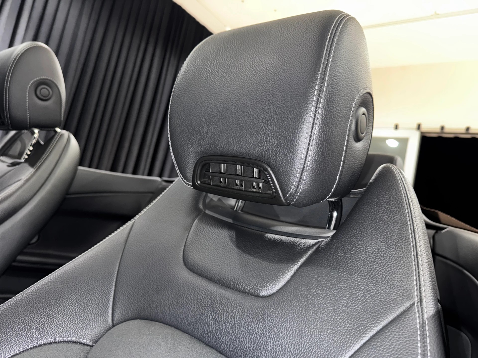MERCEDES-BENZ MERCEDES-BENZ C 300 AMG Line Cabriolet 9G-Tronic | CH |-image-24