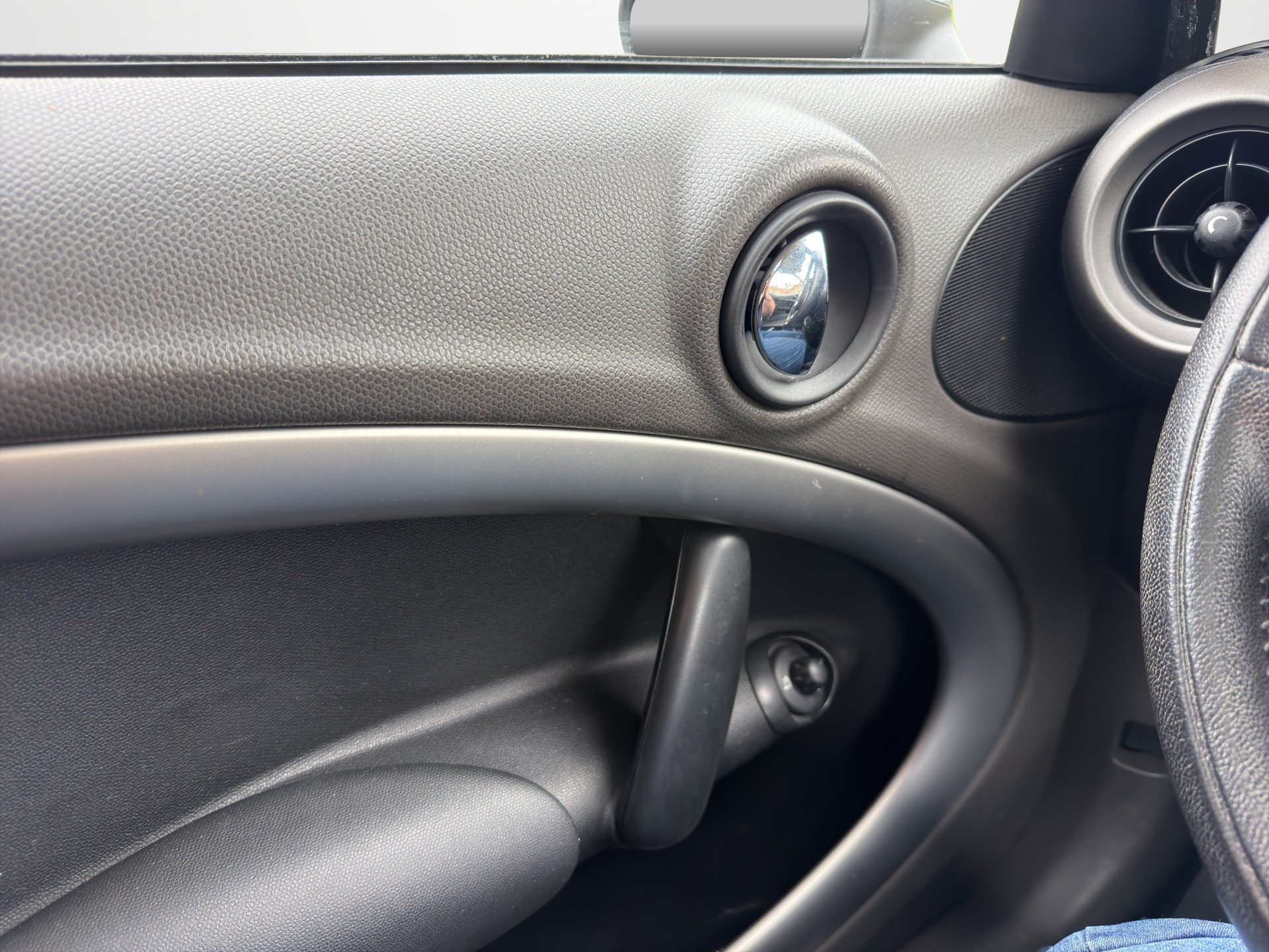 MINI Countryman Cooper FWD Steptronic-image-14