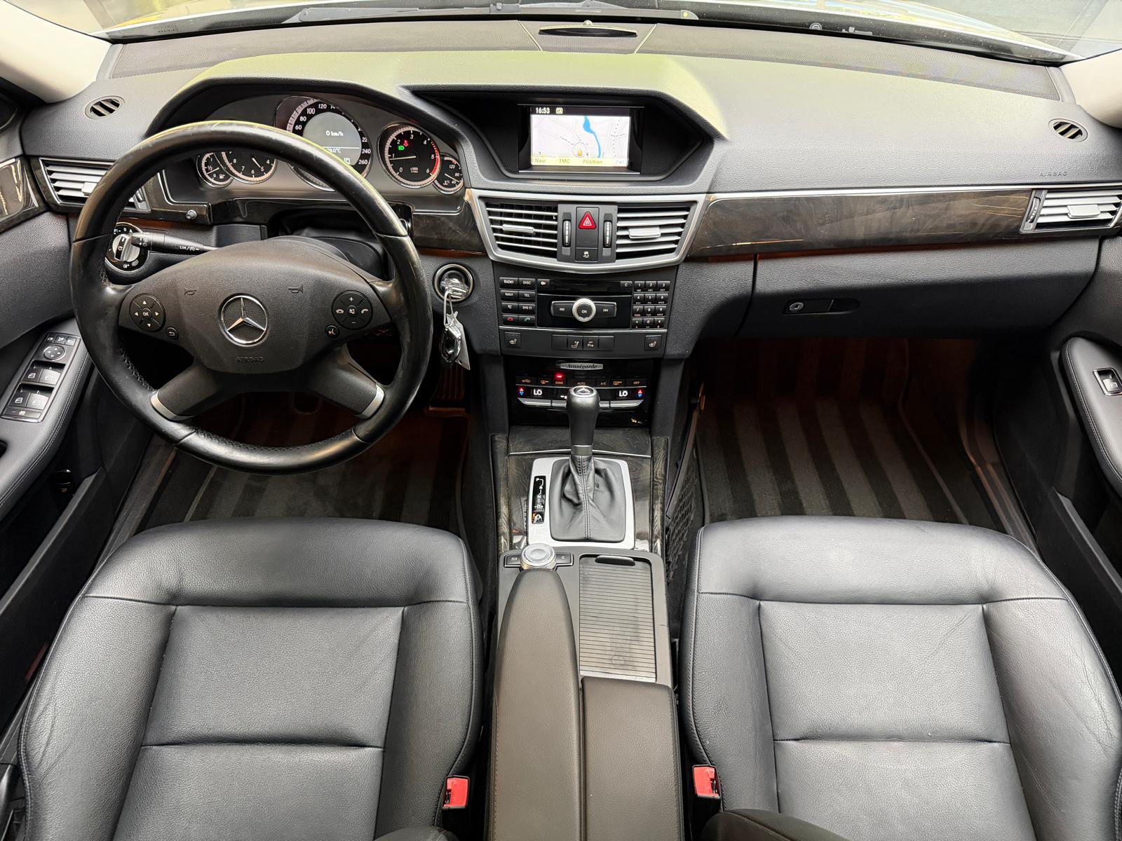 MERCEDES-BENZ E 250 CDI BlueEF-image-11