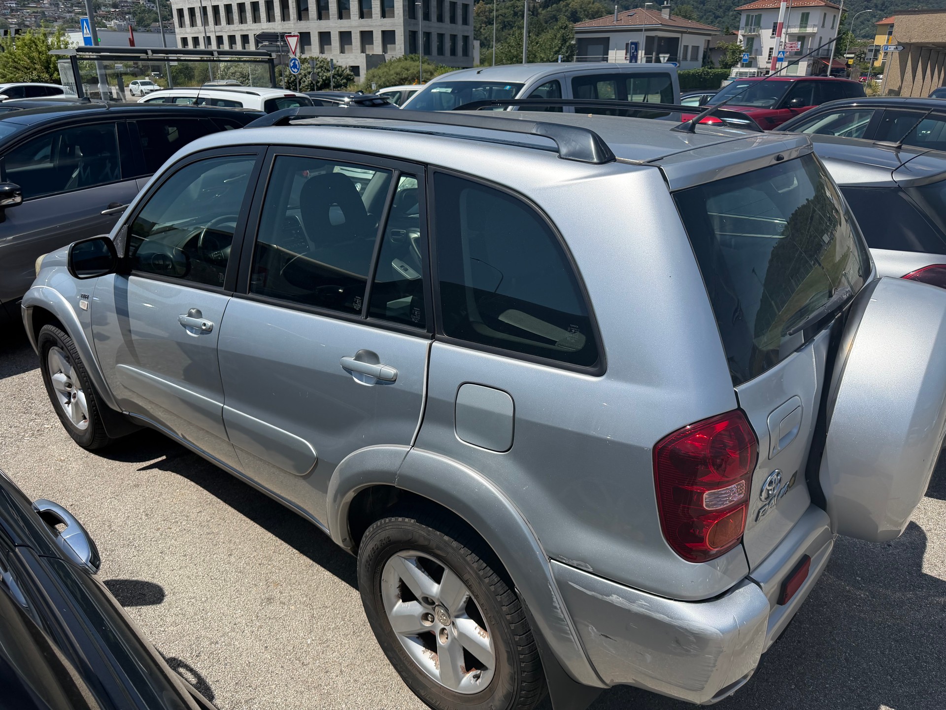 TOYOTA RAV-4 2.0 16V Linea Sol-image-3